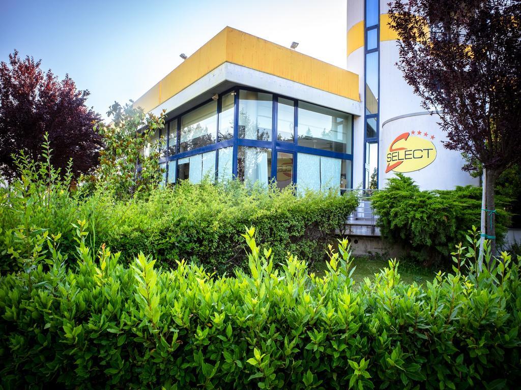Hotel Select Atessa Eksteriør billede