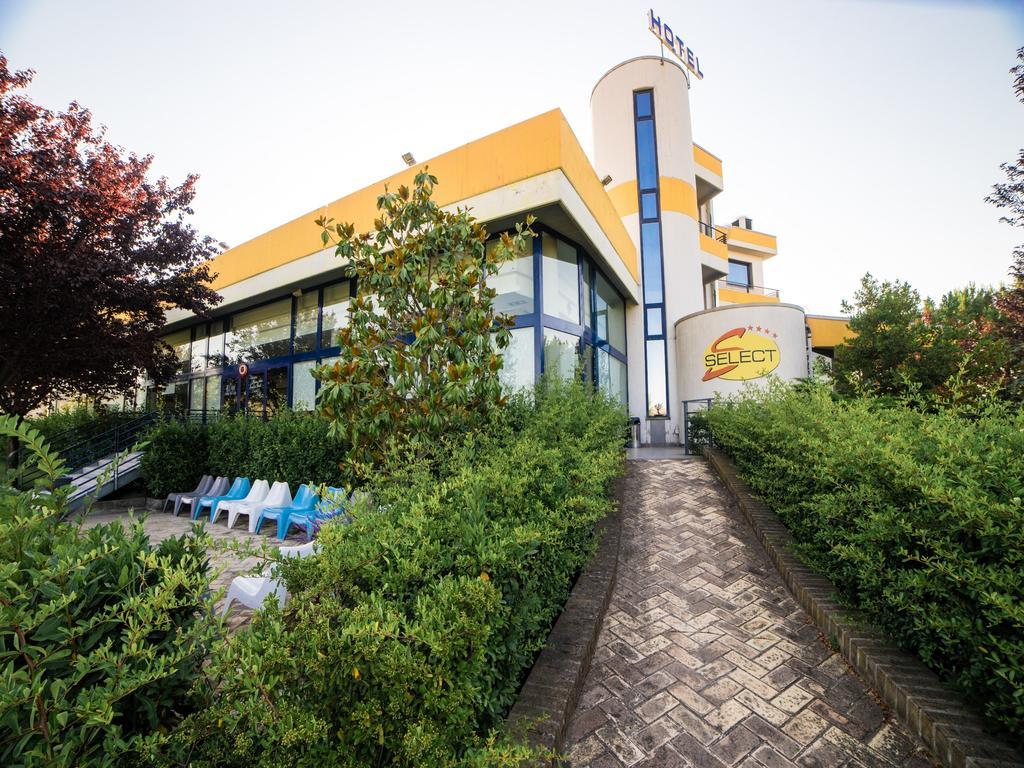 Hotel Select Atessa Eksteriør billede